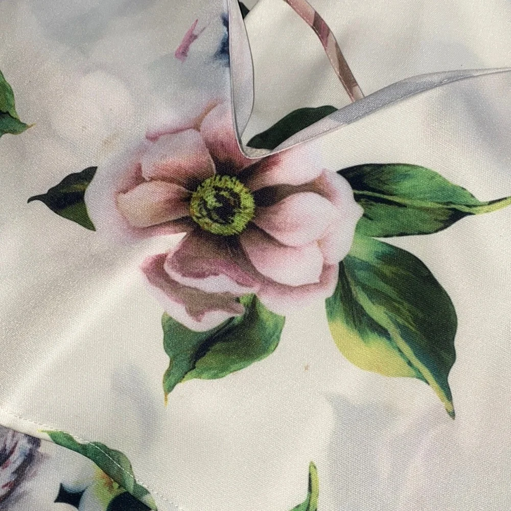 Floral Two-Piece Pant Set - Picture 4 of 5